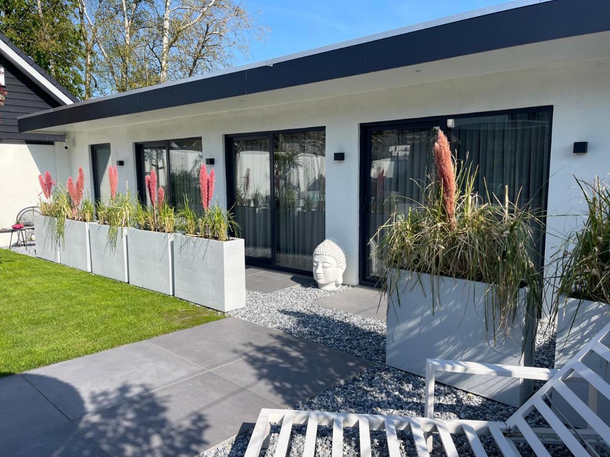 B&B Bubbles&Bites Oostvoorne Exteriör bild