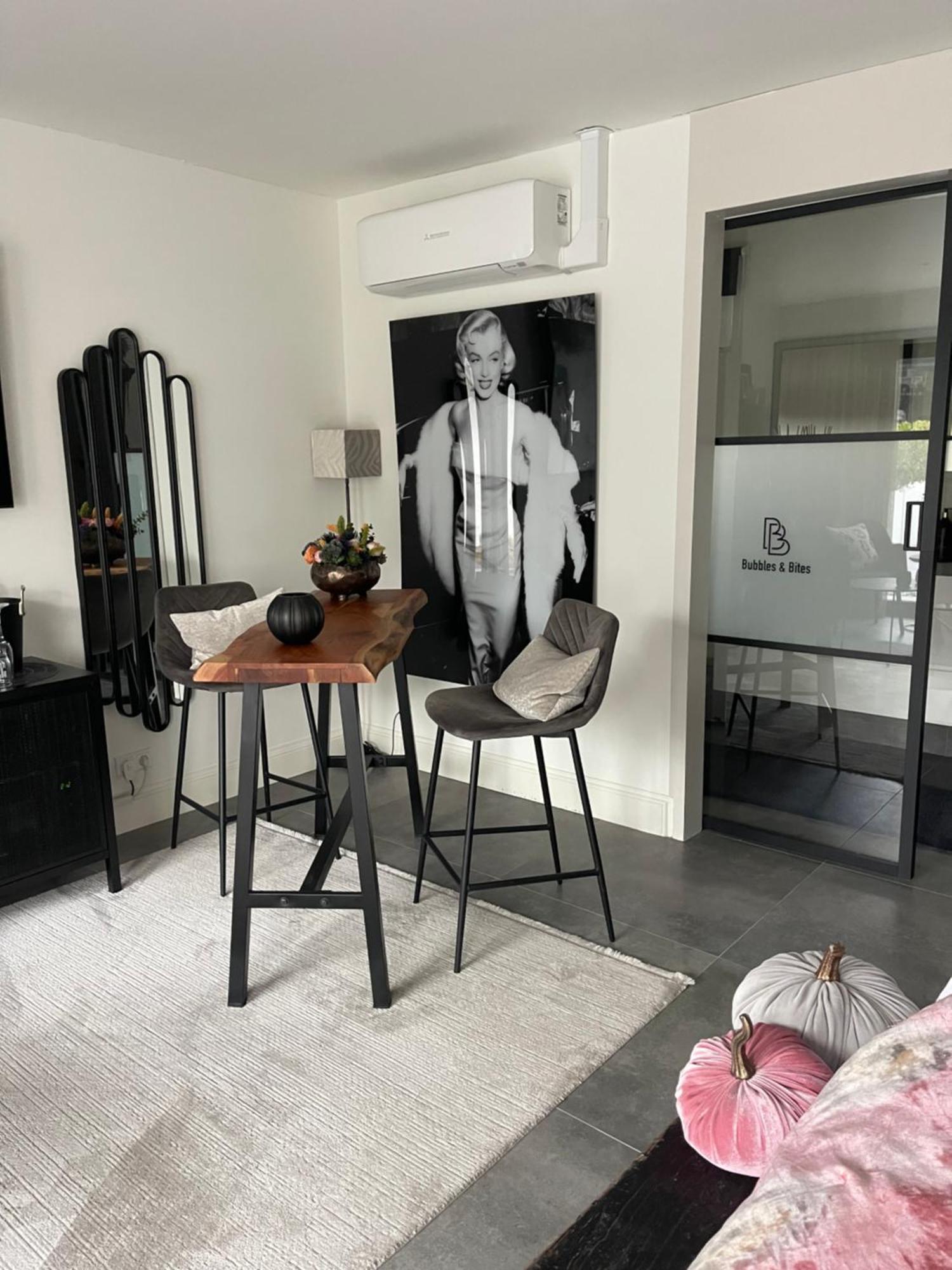 B&B Bubbles&Bites Oostvoorne Exteriör bild